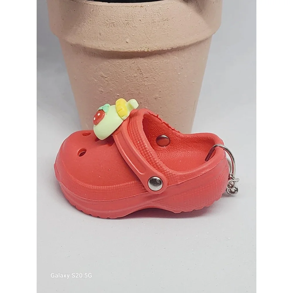 Handmade Cute Strawberry Shoe Keychain‎ Charm Red Croc Style Bag Accessory